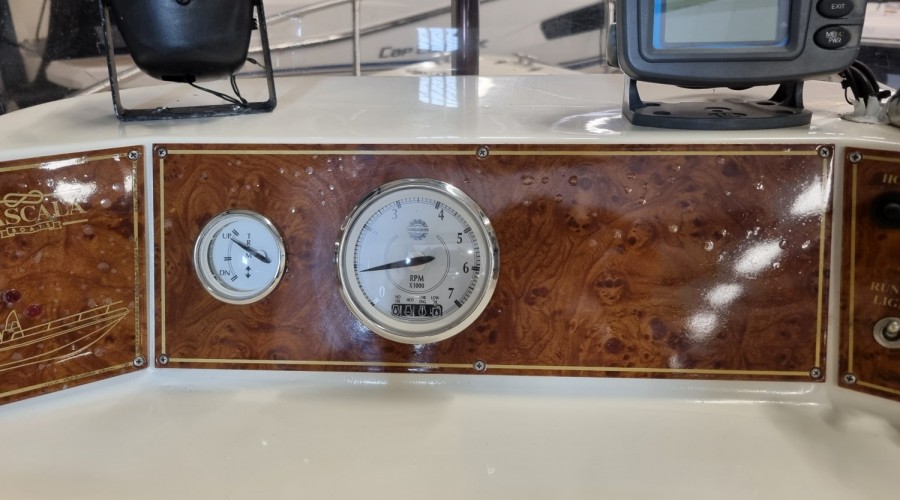 Rascala FM 15 met 40pk 4-takt EFI en trailer (zéér netjes!)